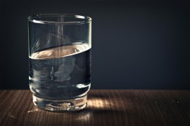 Stručnjaci otkrivaju koliko je bezbjedno piti vodu od juče