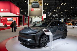 Uvoz novih automobila u Rusiju porastao za 40 odsto