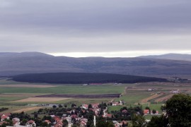 Glamoč protiv vojnog poligona: Peticija i strah od iseljavanja