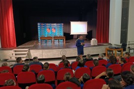 Vanja Grbić: Deci dopuštam da greše