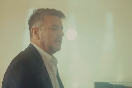 Boris Režak objavio novu pjesmu "Poruka za nju" (VIDEO)