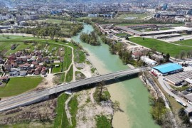 Novi most u Česmi i dalje u mraku