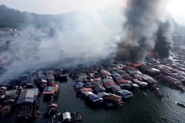 Požar uništio 1.000 kuća na Borneu (VIDEO)