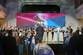Svečana akademija u Banjaluci: Dragoljubu Davidoviću uručen "Ključ ...