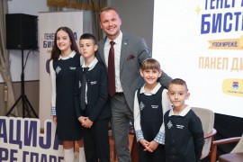 Mogu li uniforme izbrisati razlike među djecom u školama?