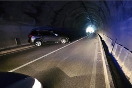 Težak sudar u tunelu: Četiri osobe povrijeđene, saobraćaj ...