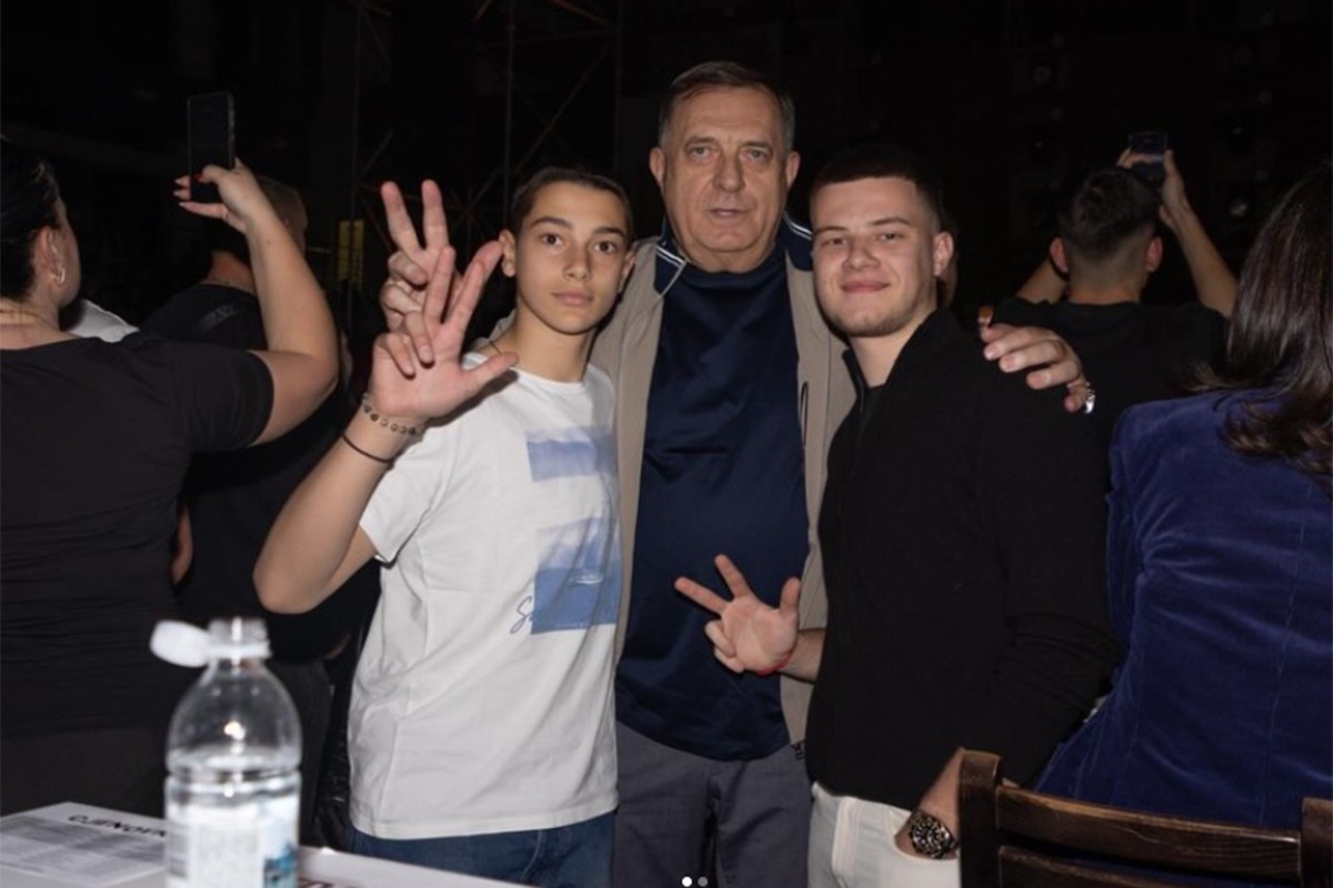 Dodik sa unucima na koncertu Aleksandre Prijović: "Ništa ljepše" (FOTO)