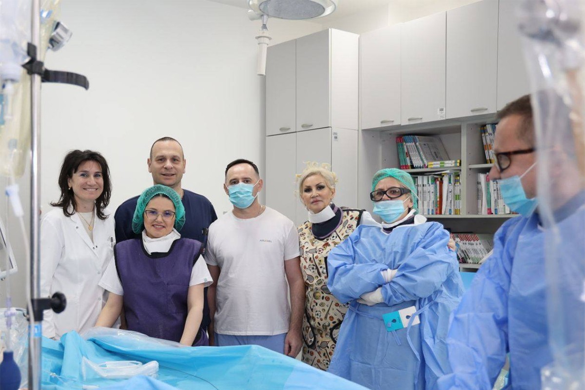 UKC RS prvi put ugradio PFO okluder: Zatvorena "rupica" na srcu bez operacije (FOTO)