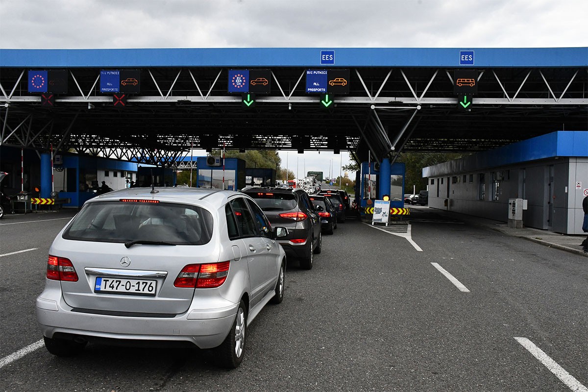 Šta MUP Hrvatske savjetuje građanima BiH povodom novih pravila na granici
