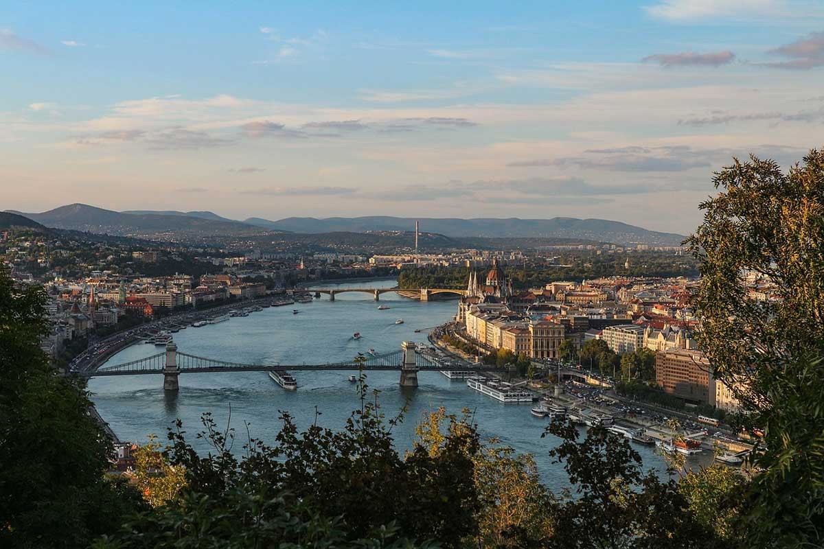 Novi izazivač Orbana igra drugačije: Šta je Magyar naučio iz 2022.