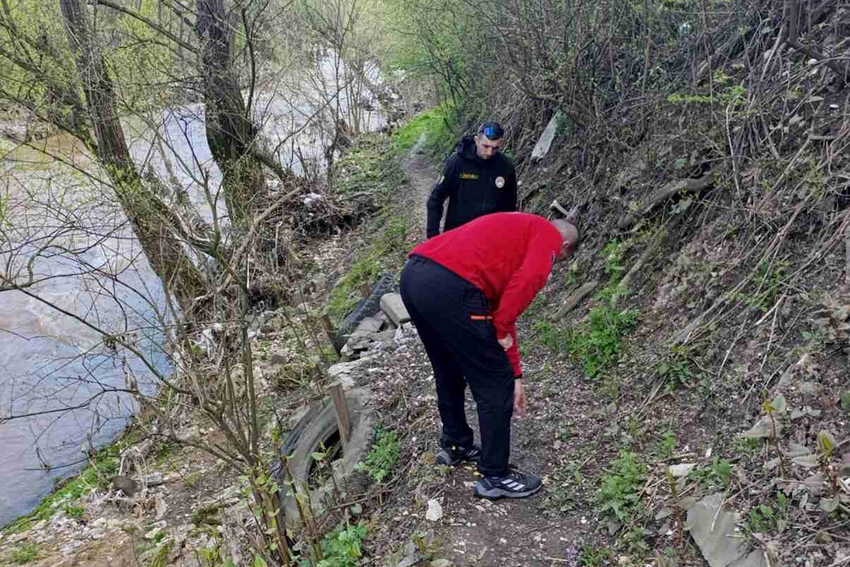 Jedna osoba nestala u Sarajevu, pronašli je spasioci (FOTO)