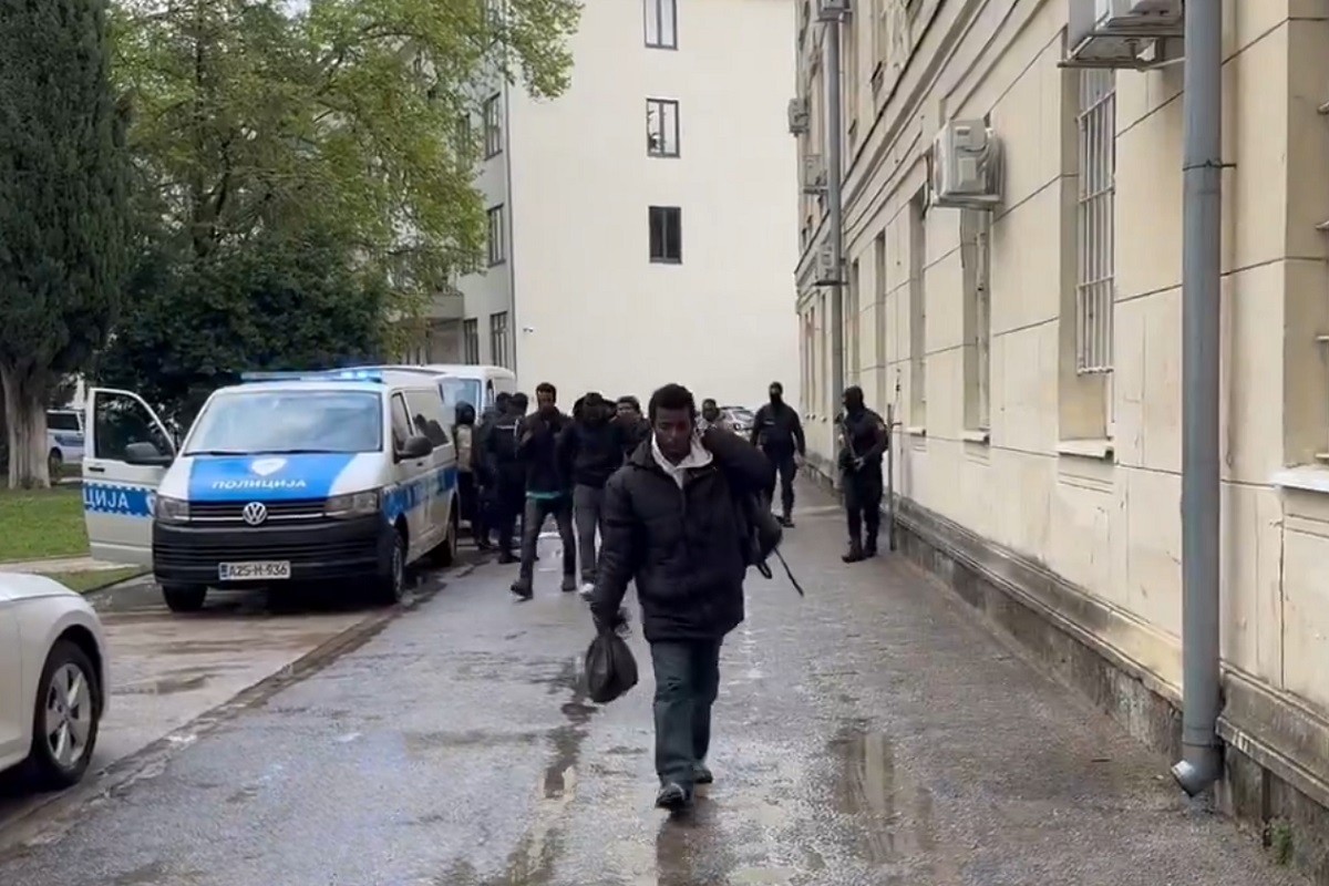 Policija otkrila grupu migranata kod Trebinja (VIDEO)