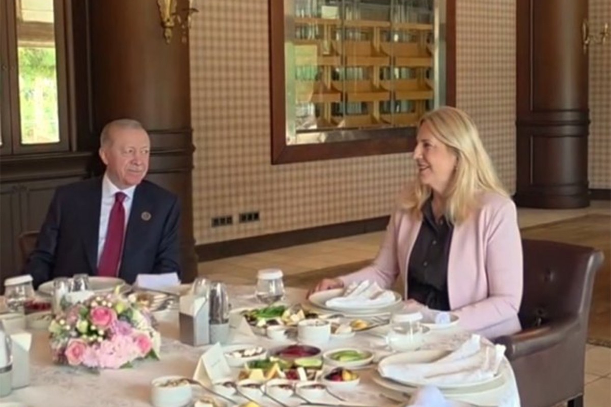 Cvijanovićeva u Antaliji sa Erdoganom (VIDEO)