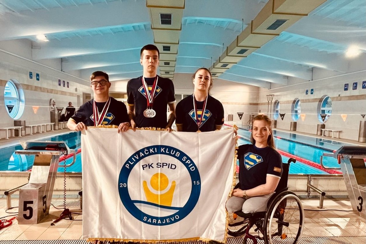 Šest medalja plivačima SPID-a u Sloveniji