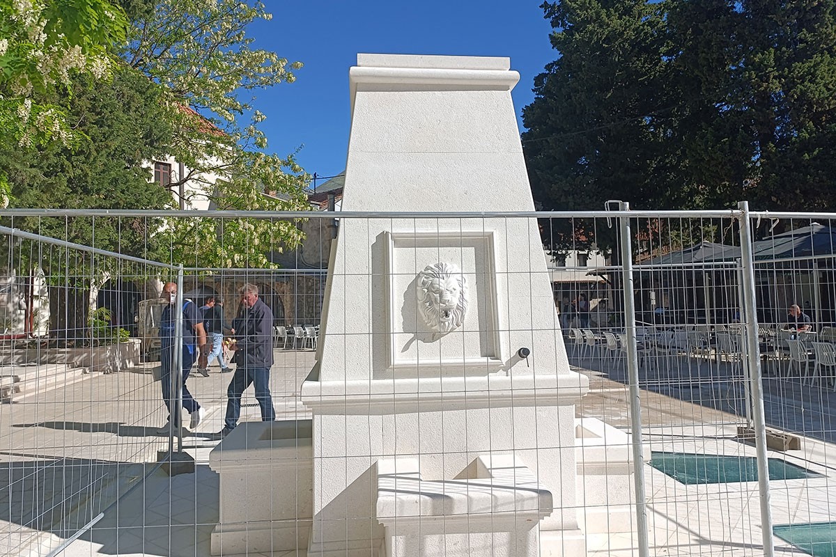Nova česma i stakleni pod otkrivaju istoriju Starog grada u Trebinju