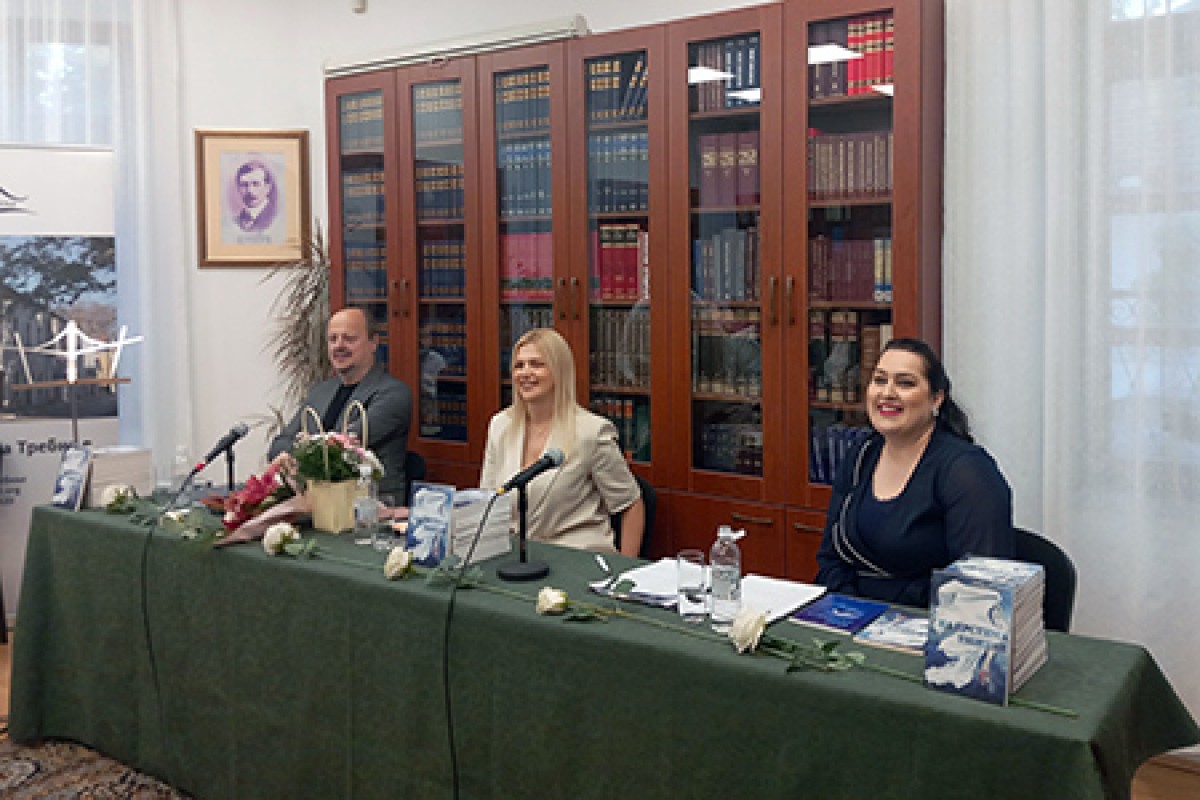 Promovisana zbirka poezije "Na prstima tišine"