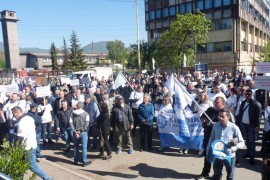 Hiljade ljudi u Zenici: "Ne igrajte se sudbinama radnika"
