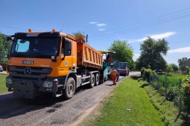 Gradiška: U toku obnova lokalnog puta u Kozincima