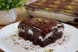 Čuvena turska torta koja plače (VIDEO)