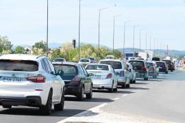 Duge kolone vozila zbog sanacije brze ceste Klašnice – Banjaluka ...