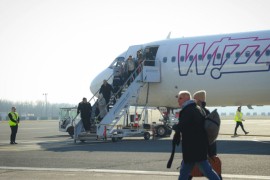 Aerodrom Tuzla ponovo dobio zalet: Drastično skočio broj putnika i ...