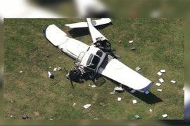 Srušio se mali avion, pilot preživio