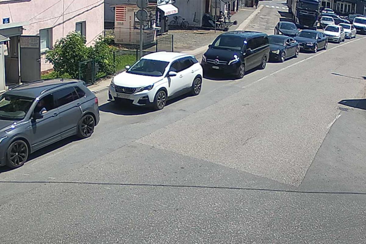 Gužve na izlazu iz BiH: Najduža čekanja na ovim graničnim prelazima