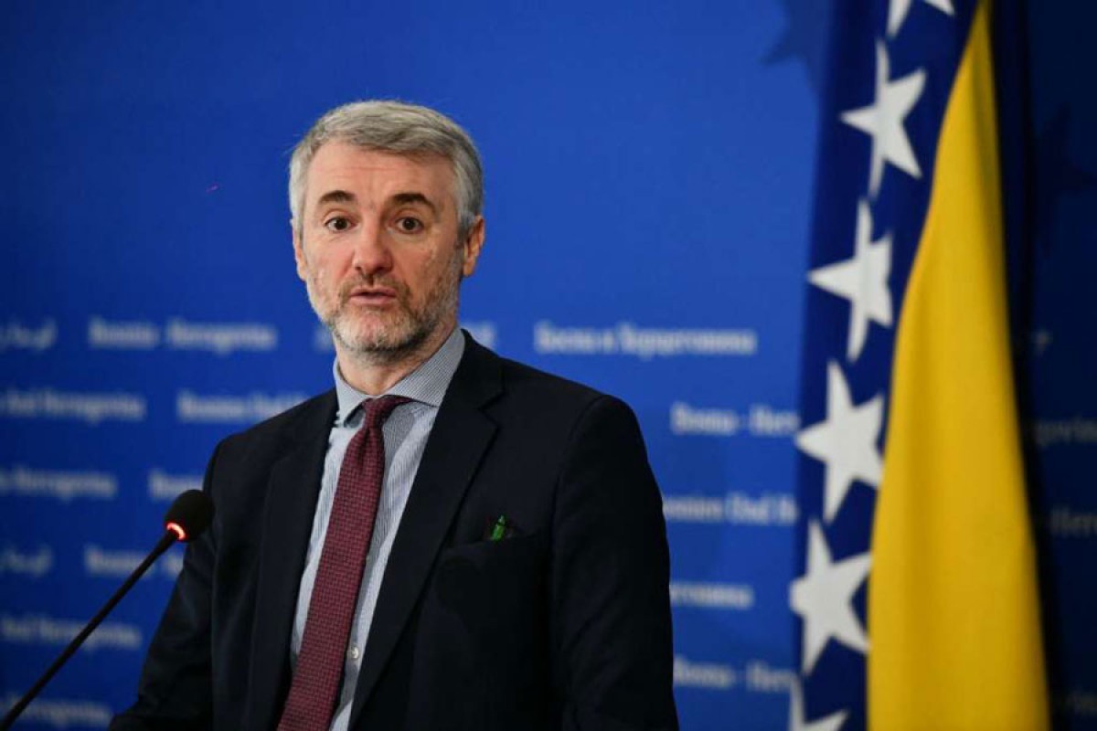Ministar Forto se izjadao: Osjećao sam se poniženo