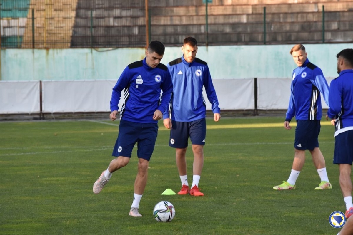 Denis Hadžikadunić završava epizodu u Italiji