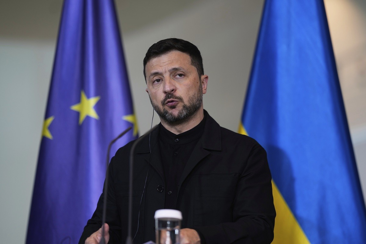 "Politico": Evropi dosta predavanja i oštrog tona Zelenskog