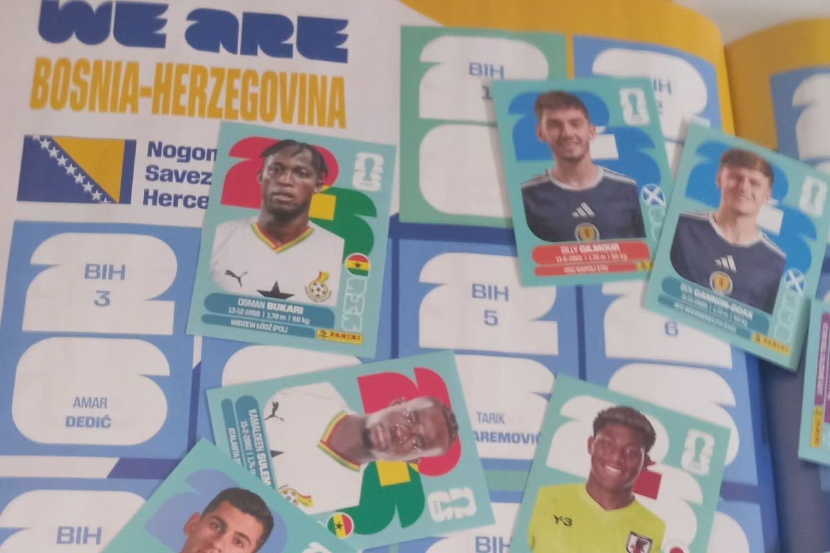 Ludnica u Sarajevu: Razgrabljene Panini sličice, uskoro stiže novi i veći kontingent