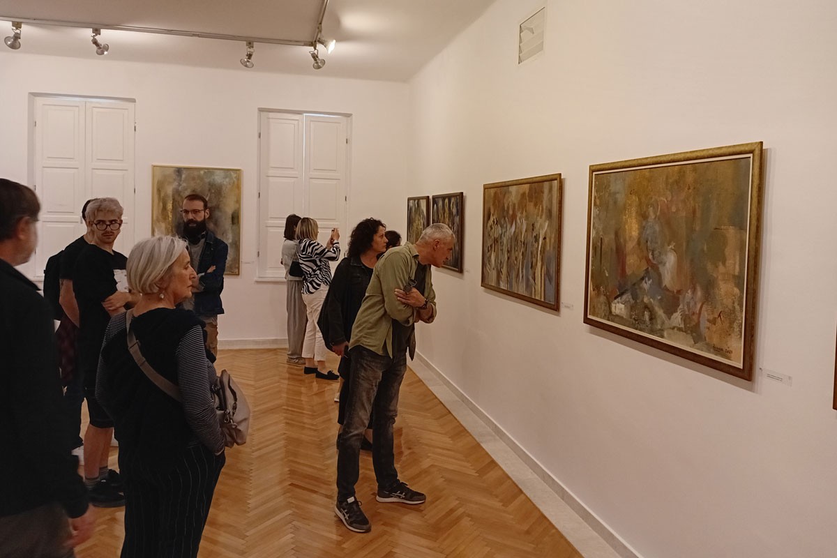 "Vizure eshatona": Otvorena izložba radova Zorana Čalije u Trebinju