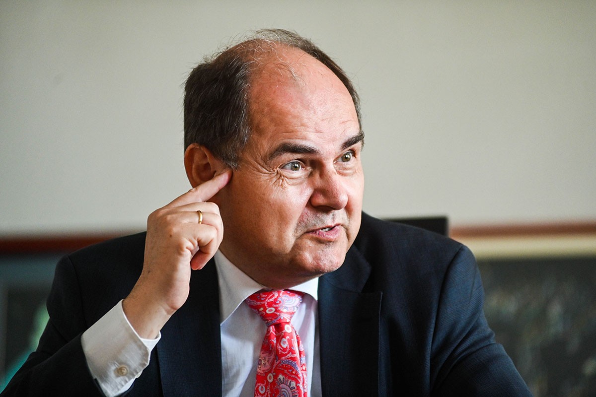 Kako se Kristijan Šmit uklapa u Trampovu spoljnu politiku