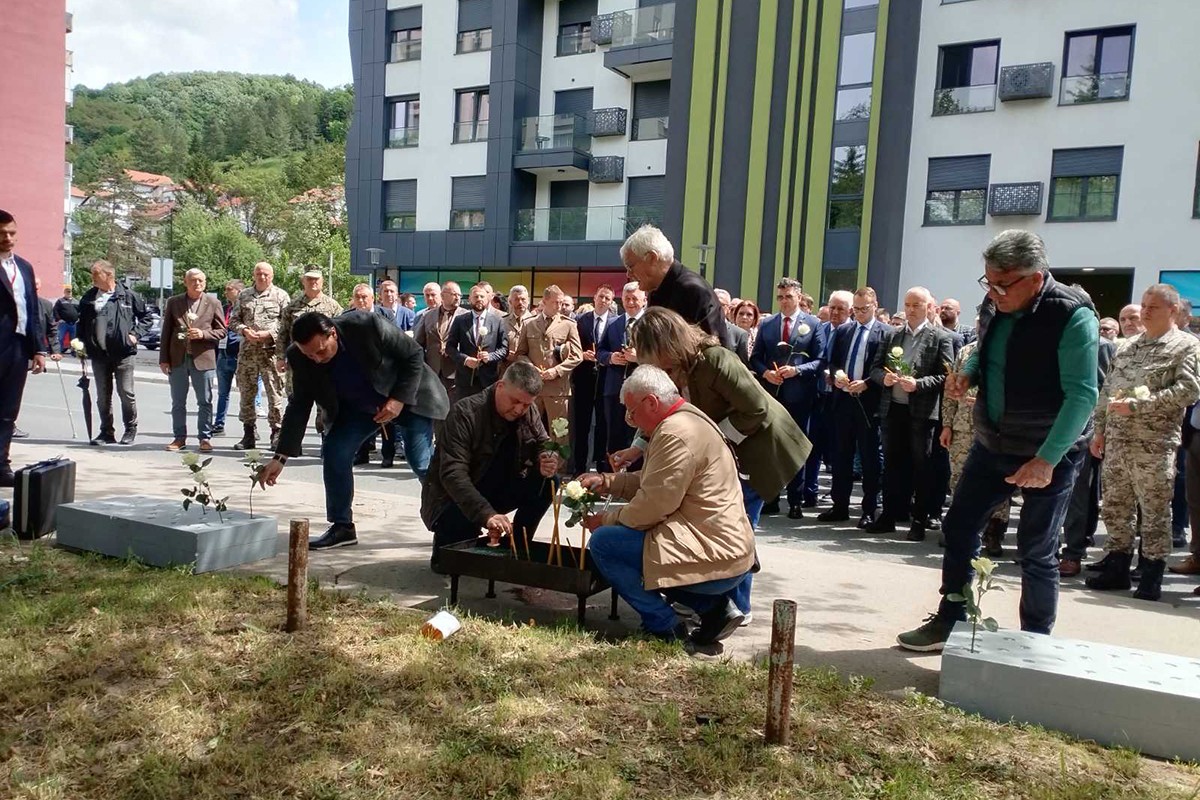 Obilježavanje Tuzlanske kolone: "Kukavički napad za koji 34 godine nema pravde"