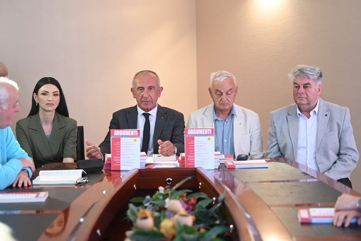 Časopis "Argumenti" obilježava 20 godina postojanja