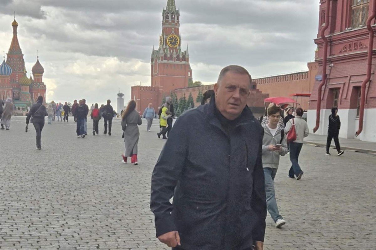 Dodik se oglasio iz Moskve