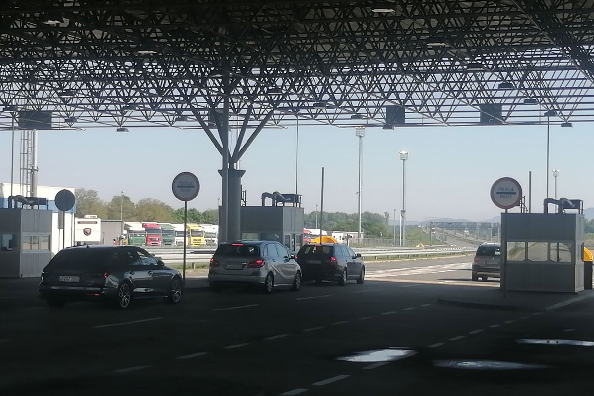 UIO BiH: Četvrtkom i petkom duži rad Carinske službe u Gradišci