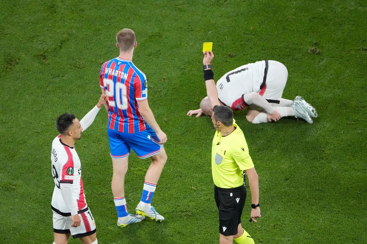 Vorton razočaran: Želim sa momcima na pivo