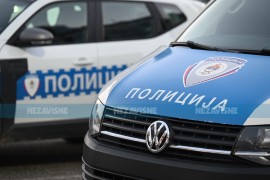Teška saobraćajka: Povrijeđene četiri osobe, vozač prebačen na ...