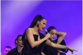 Aleksandra Prijović podijelila porodični trenutak sa kćerkom Ariom