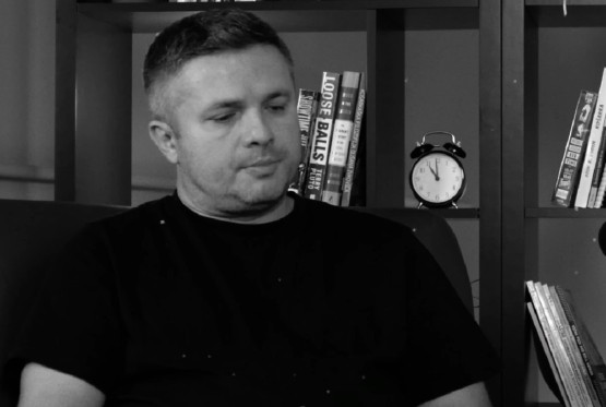 Preminuo Edin Avdić, jedan od najpoznatijih sportskih glasova regiona
