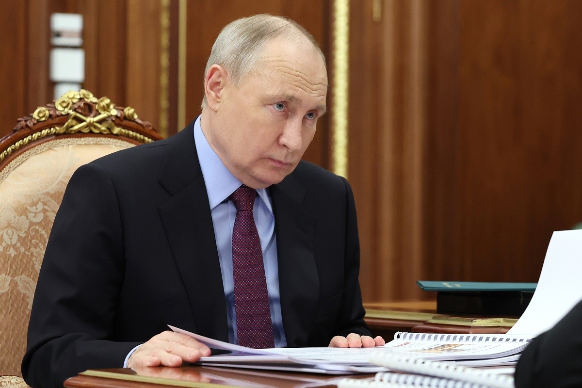 "Bloomberg": Putin dobio ozbiljno upozorenje iz vrha Rusije