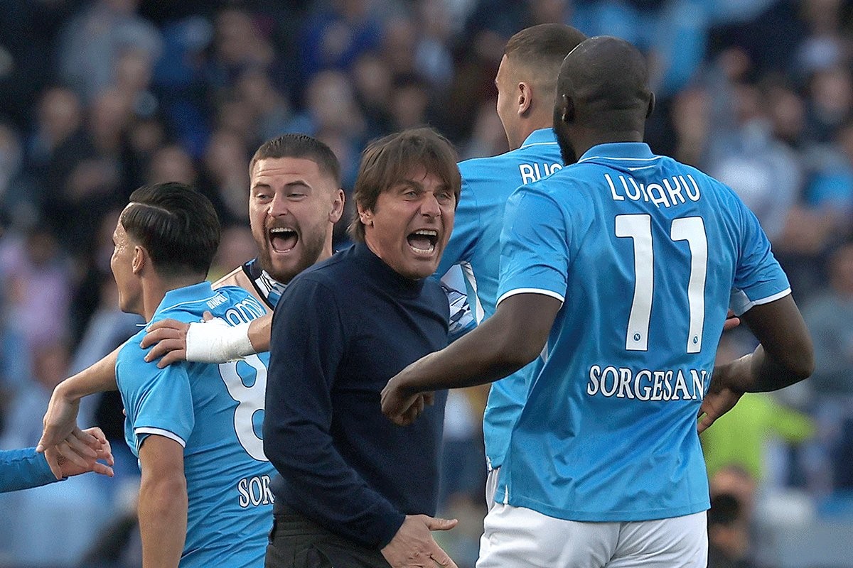 Stigla potvrda: Raskinuli Konte i Napoli