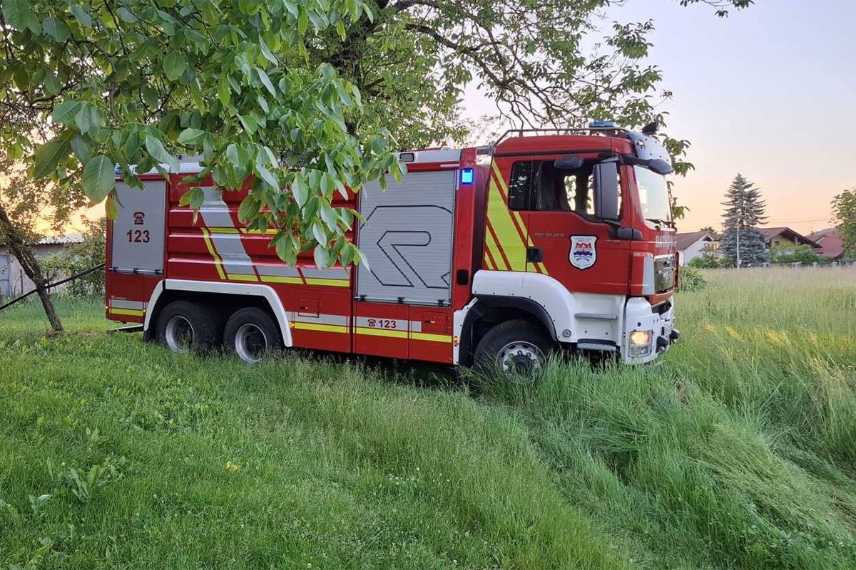 Banjalučki vatrogasci spasavali i ptiće