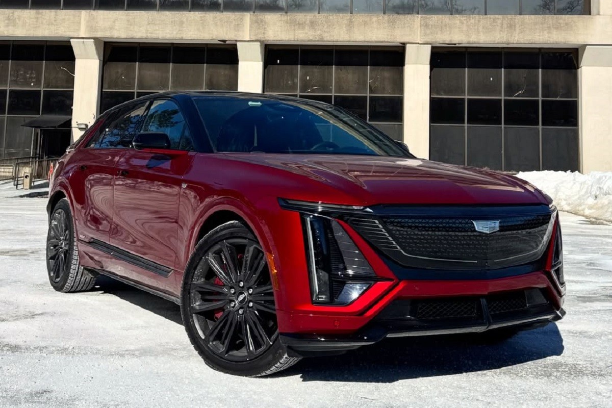 Cadillac drastično snizio cijenu električnog SUV Lyriq