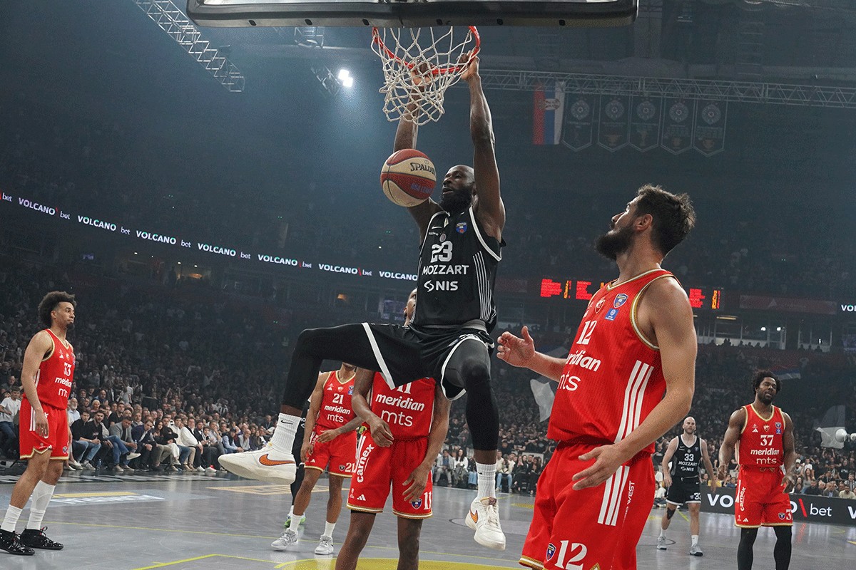 Partizan završio posao: Džekiri ostaje u Beogradu