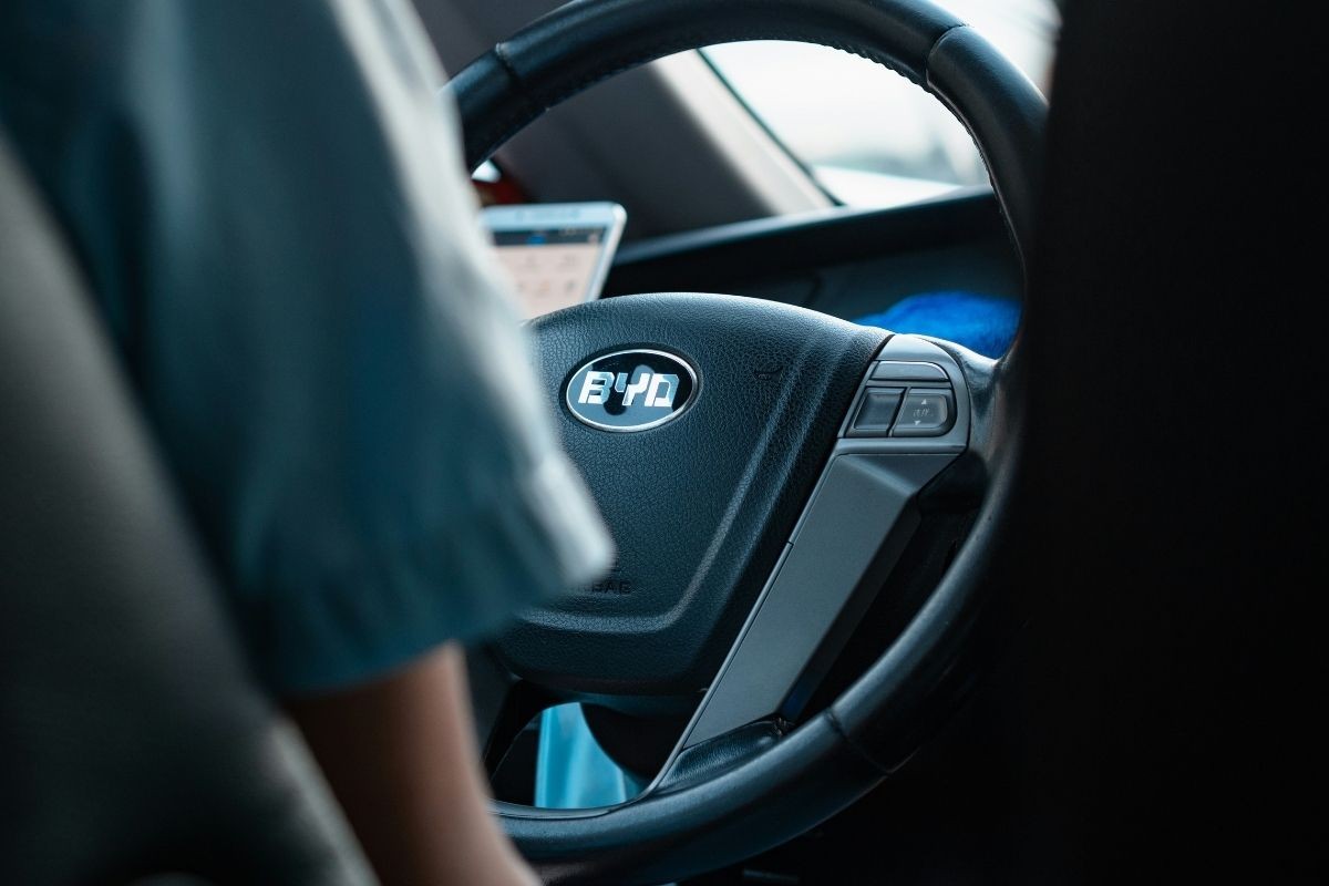 Amerika želi da zabrani ulazak kineskim automobilima?