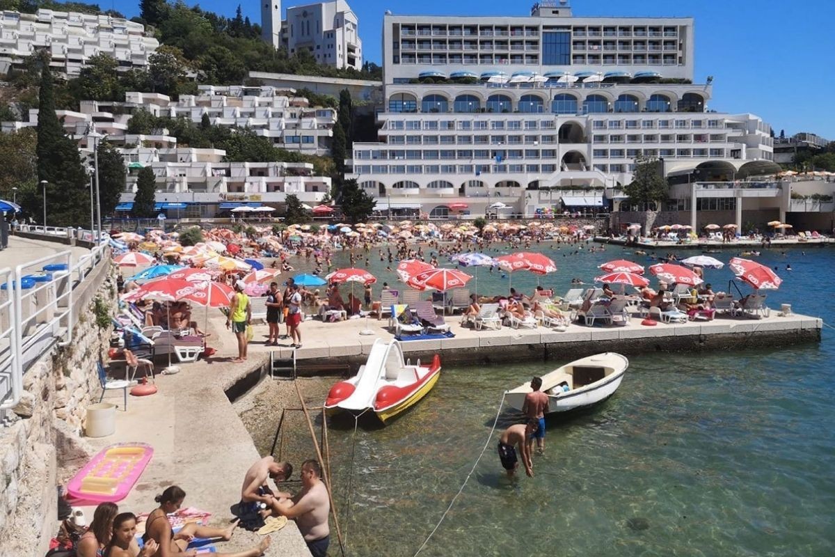 Teško do novih turističkih rekorda: Noć u Neumu za porodicu do 250 KM