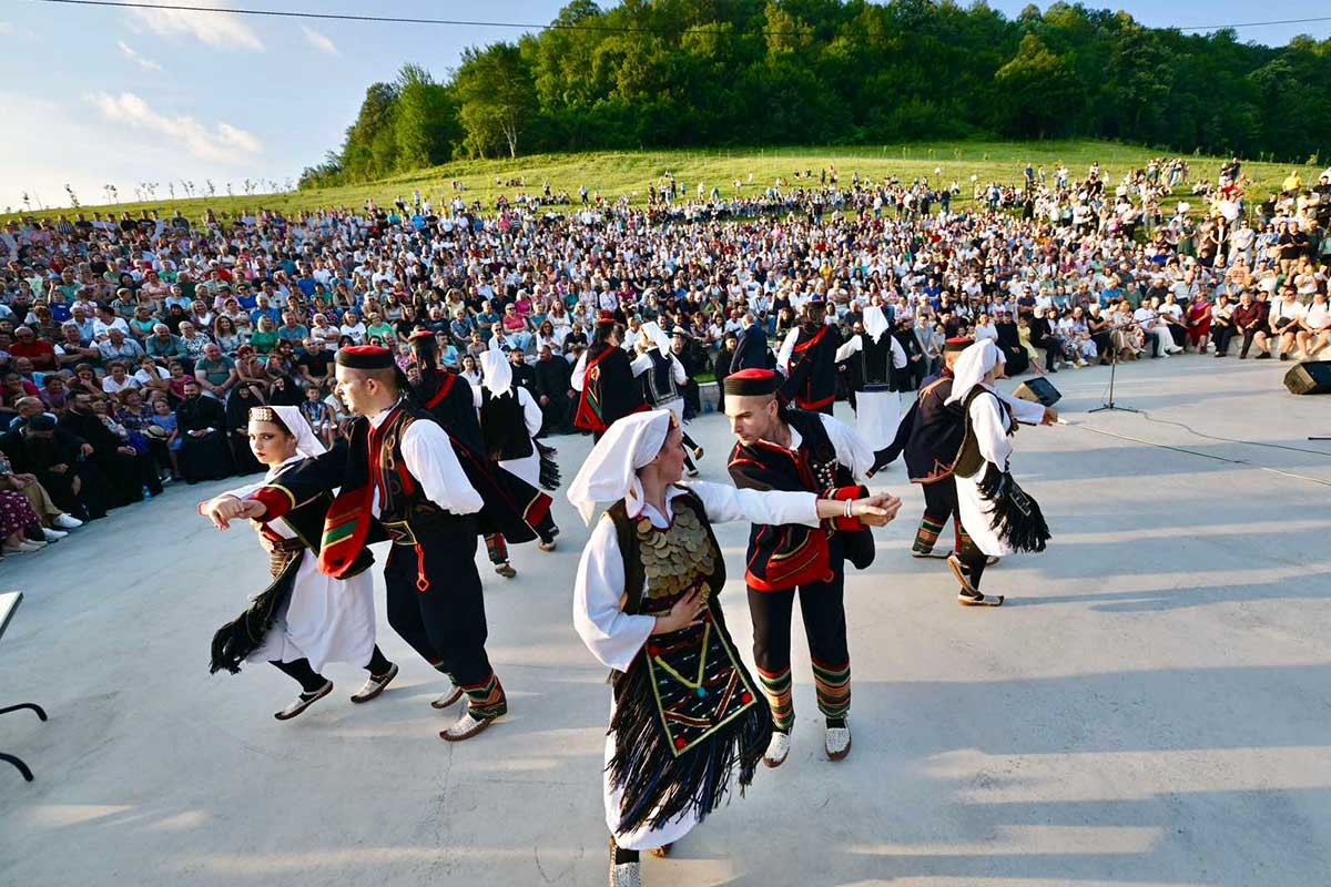 Vidovdan u Gomionici: Duhovna muzika i saborovanje uz Danicu Crnogorčević