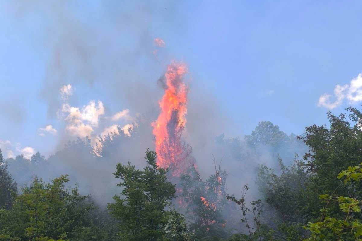 Banjalučki vatrogasci juče gasili tri požara (FOTO)